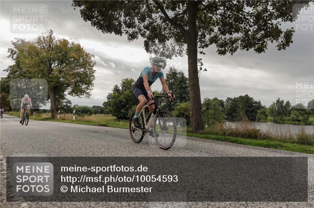 30.08.2026 - Elbe Triathlon Hamburg Michael Burmester http://msf.ph/oto/10054593 30.08.2026 11:07:52 Radfahren 907, 1287, 1325, 1354, 1386, 1417 meine-sportfotos.de