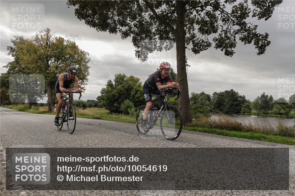 30.08.2026 - Elbe Triathlon Hamburg Michael Burmester http://msf.ph/oto/10054619 30.08.2026 11:08:18 Radfahren 1277, 1310, 1311 meine-sportfotos.de