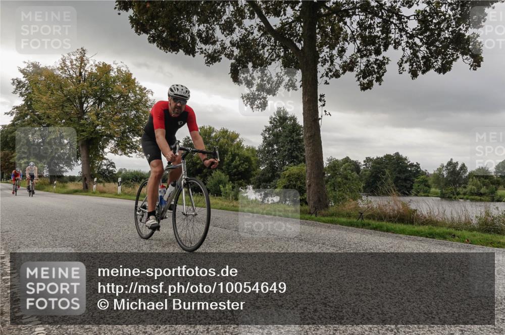 30.08.2026 - Elbe Triathlon Hamburg Michael Burmester http://msf.ph/oto/10054649 30.08.2026 11:09:22 Radfahren 1299, 1422, 1441, 1446 meine-sportfotos.de