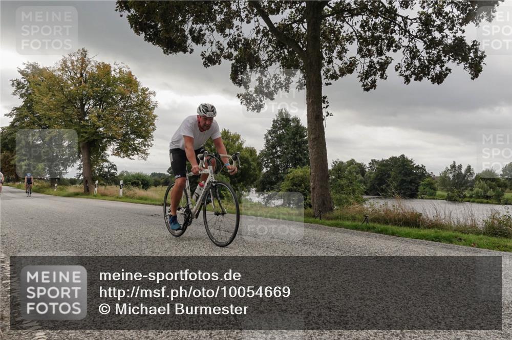 30.08.2026 - Elbe Triathlon Hamburg Michael Burmester http://msf.ph/oto/10054669 30.08.2026 11:09:49 Radfahren 1257, 1265, 1338, 1382, 1507 meine-sportfotos.de