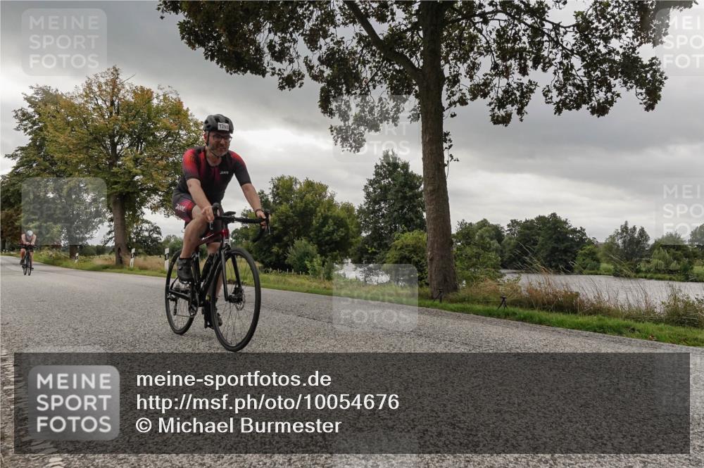 30.08.2026 - Elbe Triathlon Hamburg Michael Burmester http://msf.ph/oto/10054676 30.08.2026 11:09:56 Radfahren 1265, 1345, 1458 meine-sportfotos.de