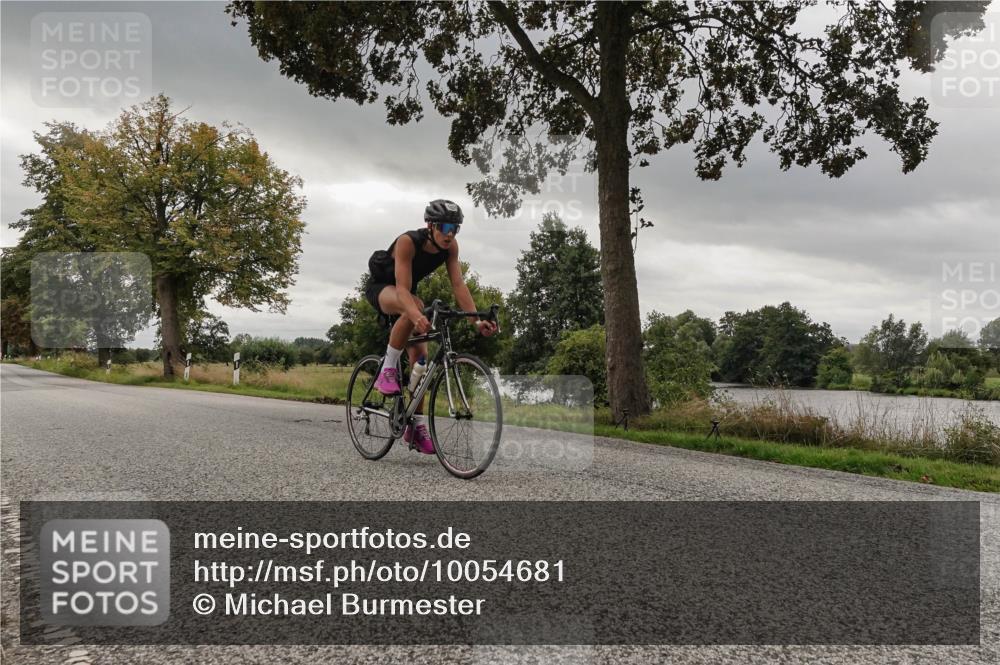 30.08.2026 - Elbe Triathlon Hamburg Michael Burmester http://msf.ph/oto/10054681 30.08.2026 11:10:01 Radfahren 1324, 1357, 1458 meine-sportfotos.de