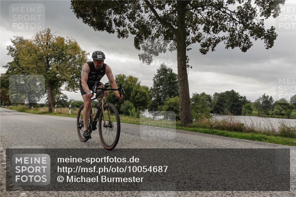 30.08.2026 - Elbe Triathlon Hamburg Michael Burmester http://msf.ph/oto/10054687 30.08.2026 11:10:10 Radfahren 1296, 1481 meine-sportfotos.de