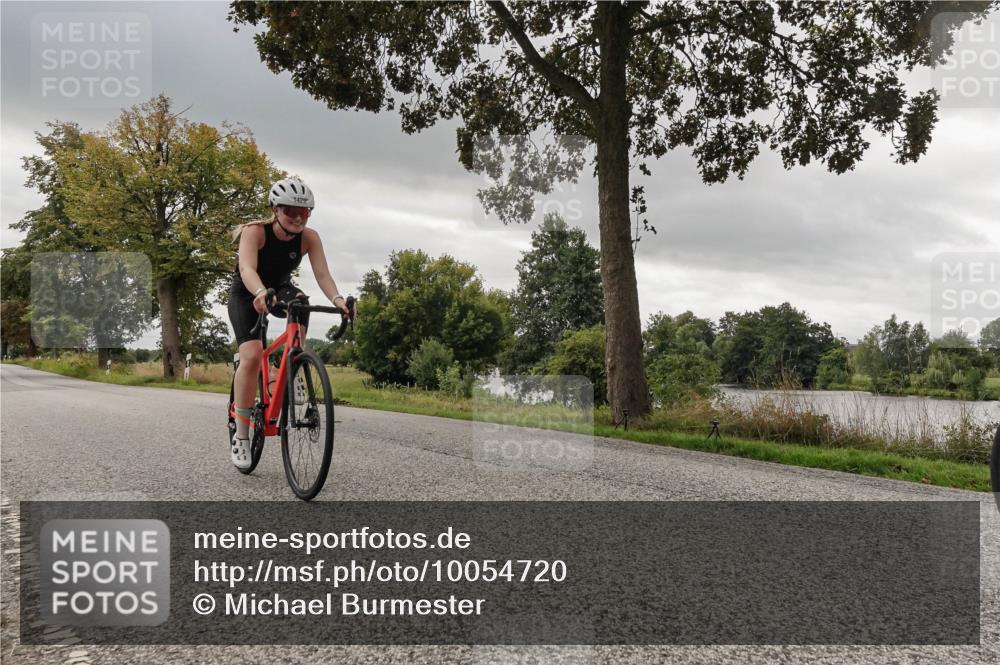 30.08.2026 - Elbe Triathlon Hamburg Michael Burmester http://msf.ph/oto/10054720 30.08.2026 11:11:59 Radfahren 1371, 1429, 1466, 1563 meine-sportfotos.de