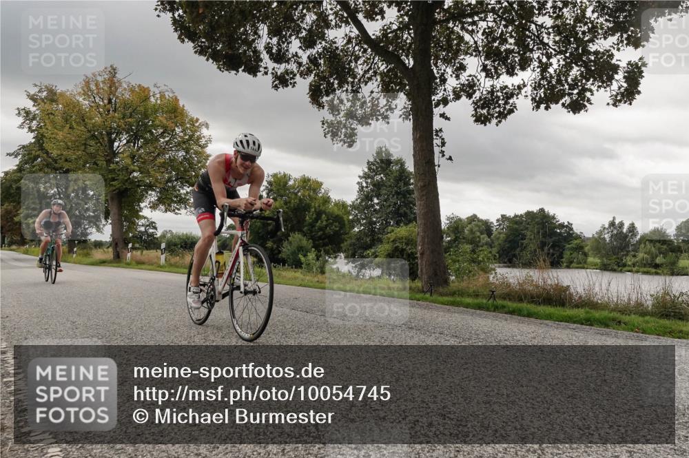 30.08.2026 - Elbe Triathlon Hamburg Michael Burmester http://msf.ph/oto/10054745 30.08.2026 11:12:38 Radfahren 1252, 1444, 1479, 1488, 1496 meine-sportfotos.de