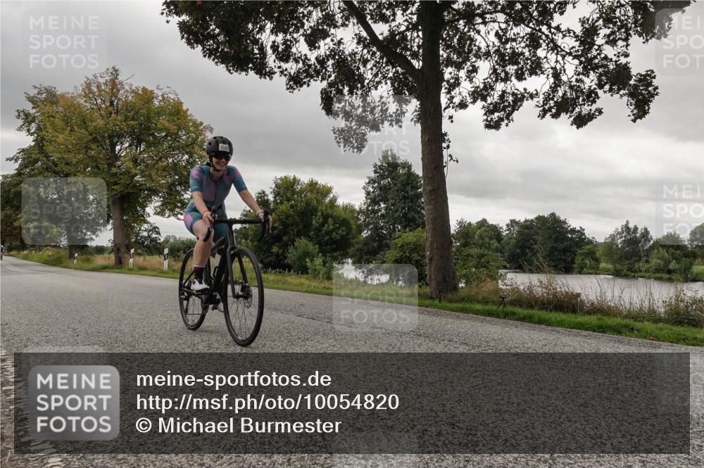 30.08.2026 - Elbe Triathlon Hamburg Michael Burmester http://msf.ph/oto/10054820 30.08.2026 11:14:31 Radfahren 1418, 1433, 1505, 1560 meine-sportfotos.de