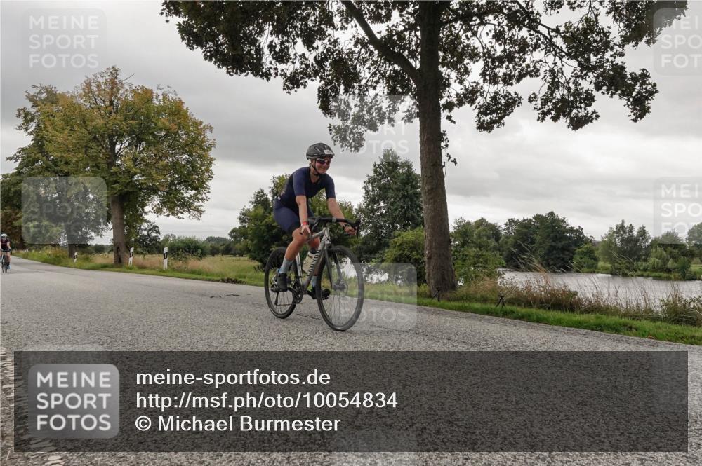 30.08.2026 - Elbe Triathlon Hamburg Michael Burmester http://msf.ph/oto/10054834 30.08.2026 11:14:44 Radfahren 804, 1408, 1449, 1497, 1538 meine-sportfotos.de