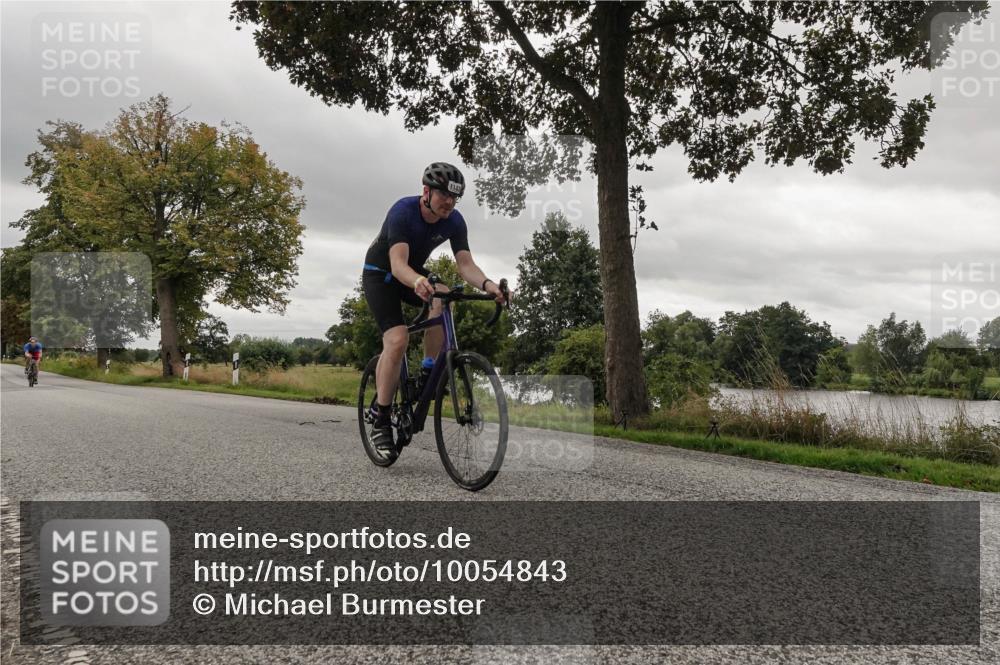 30.08.2026 - Elbe Triathlon Hamburg Michael Burmester http://msf.ph/oto/10054843 30.08.2026 11:14:57 Radfahren 1127, 1384 meine-sportfotos.de