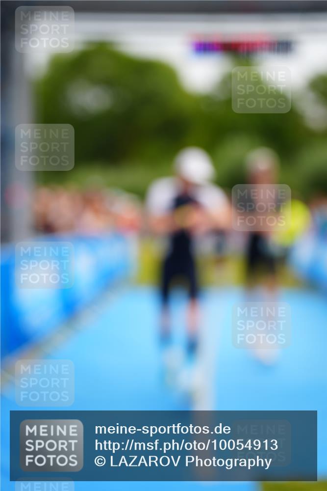 30.08.2026 - Elbe Triathlon Hamburg LAZAROV Photography http://msf.ph/oto/10054913 30.08.2026 10:59:49 Ziel 394, 634, 761 meine-sportfotos.de