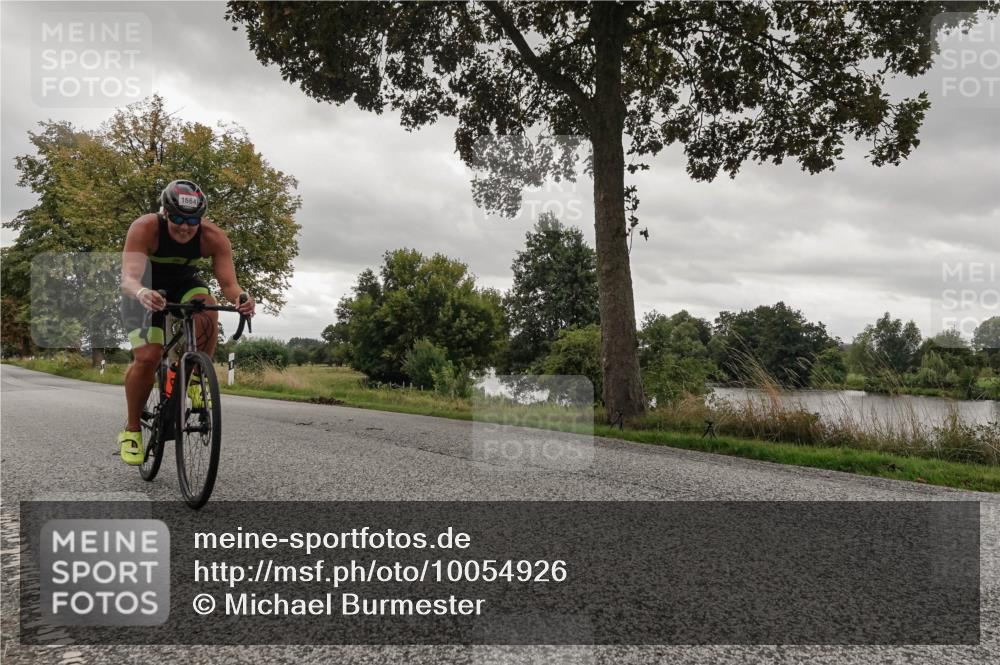 30.08.2026 - Elbe Triathlon Hamburg Michael Burmester http://msf.ph/oto/10054926 30.08.2026 11:18:02 Radfahren 1383, 1664 meine-sportfotos.de