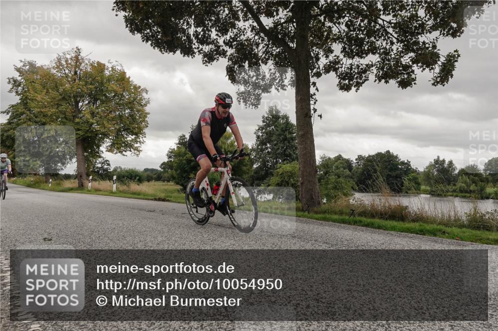 30.08.2026 - Elbe Triathlon Hamburg Michael Burmester http://msf.ph/oto/10054950 30.08.2026 11:18:47 Radfahren 1333, 1512, 1542, 1689 meine-sportfotos.de