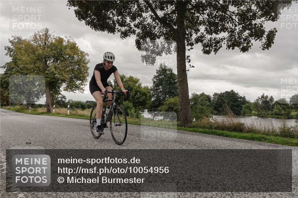30.08.2026 - Elbe Triathlon Hamburg Michael Burmester http://msf.ph/oto/10054956 30.08.2026 11:19:02 Radfahren 1470, 1532 meine-sportfotos.de