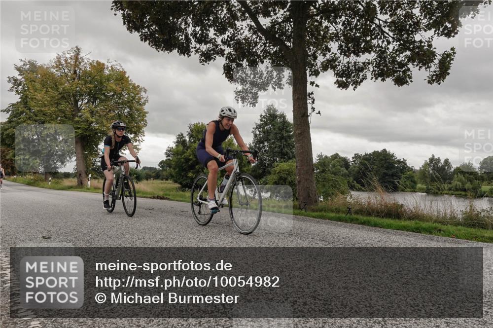 30.08.2026 - Elbe Triathlon Hamburg Michael Burmester http://msf.ph/oto/10054982 30.08.2026 11:19:48 Radfahren 1469, 1514, 1569, 1649 meine-sportfotos.de