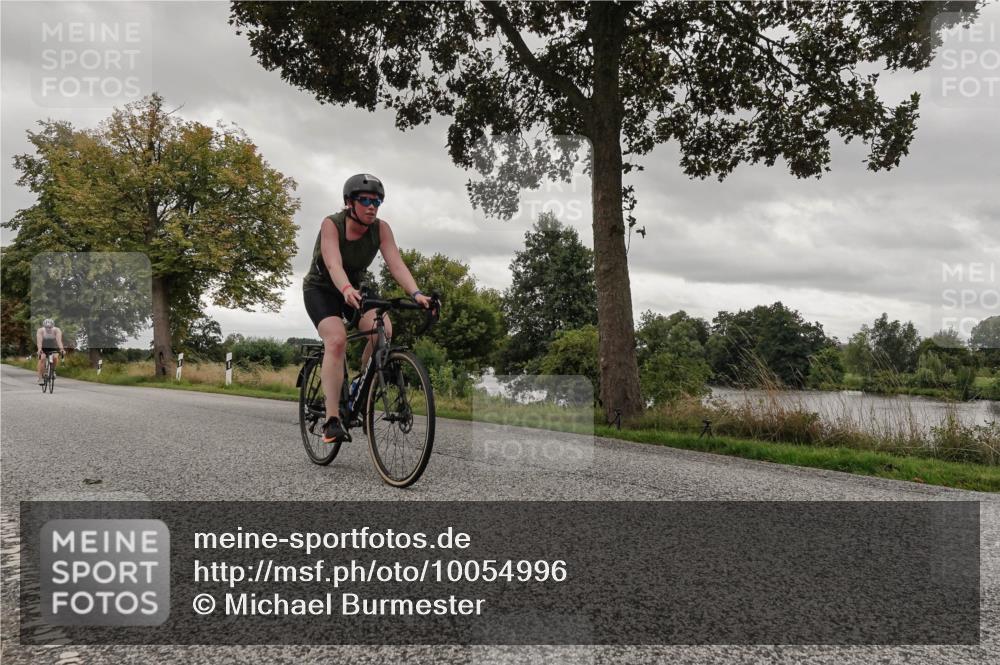 30.08.2026 - Elbe Triathlon Hamburg Michael Burmester http://msf.ph/oto/10054996 30.08.2026 11:20:25 Radfahren 1378, 1484, 1506 meine-sportfotos.de