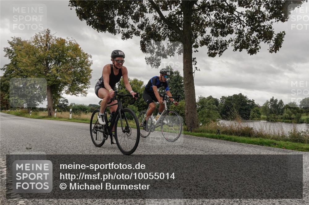 30.08.2026 - Elbe Triathlon Hamburg Michael Burmester http://msf.ph/oto/10055014 30.08.2026 11:20:58 Radfahren 1362, 1377, 1632 meine-sportfotos.de