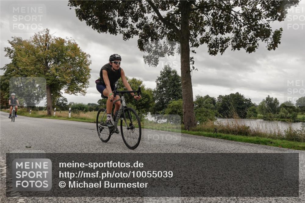 30.08.2026 - Elbe Triathlon Hamburg Michael Burmester http://msf.ph/oto/10055039 30.08.2026 11:21:38 Radfahren 1373, 1403, 1404, 1474 meine-sportfotos.de