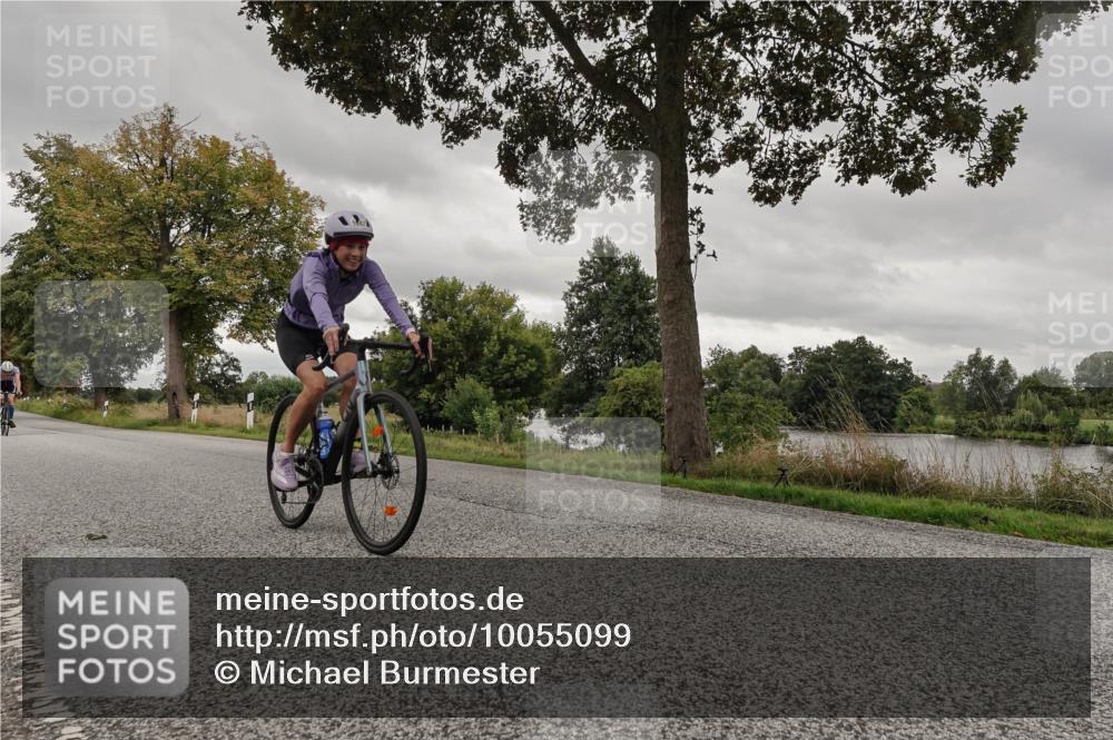 30.08.2026 - Elbe Triathlon Hamburg Michael Burmester http://msf.ph/oto/10055099 30.08.2026 11:24:03 Radfahren 1358, 1388, 1647 meine-sportfotos.de