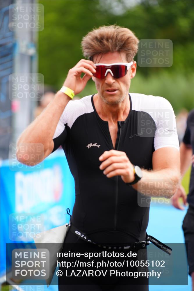 30.08.2026 - Elbe Triathlon Hamburg LAZAROV Photography http://msf.ph/oto/10055102 30.08.2026 11:00:59 Ziel 264, 498, 676, 987 meine-sportfotos.de
