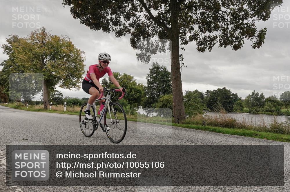 30.08.2026 - Elbe Triathlon Hamburg Michael Burmester http://msf.ph/oto/10055106 30.08.2026 11:24:29 Radfahren 1420, 1629 meine-sportfotos.de