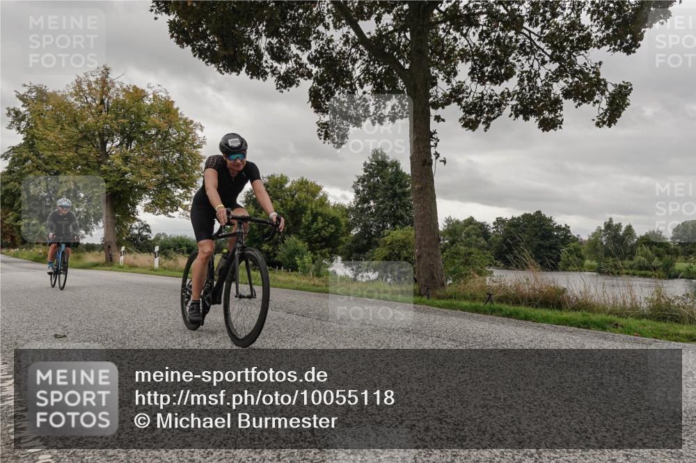 30.08.2026 - Elbe Triathlon Hamburg Michael Burmester http://msf.ph/oto/10055118 30.08.2026 11:25:05 Radfahren 1425, 1507, 1600, 1609, 1665, 1690, 1712 meine-sportfotos.de