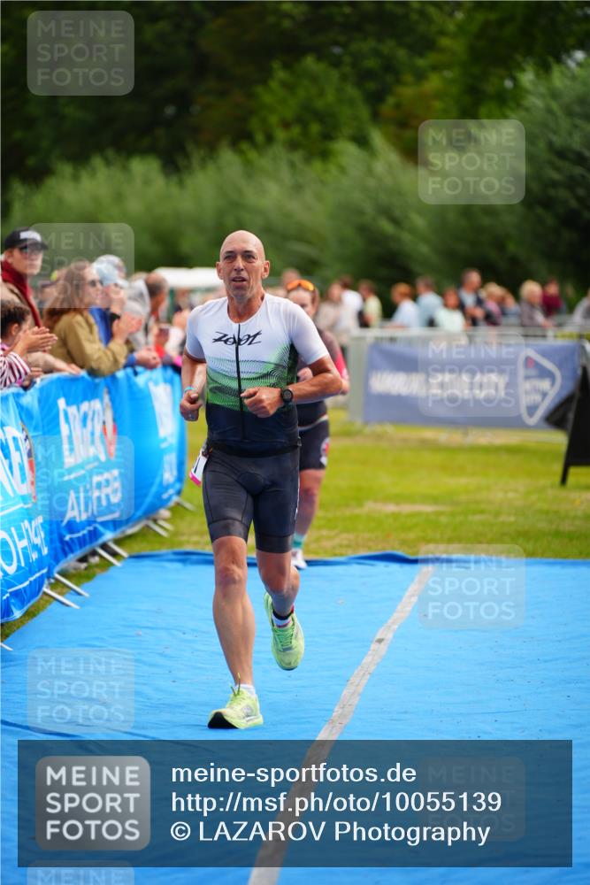30.08.2026 - Elbe Triathlon Hamburg LAZAROV Photography http://msf.ph/oto/10055139 30.08.2026 11:01:14 Ziel 261, 391 meine-sportfotos.de