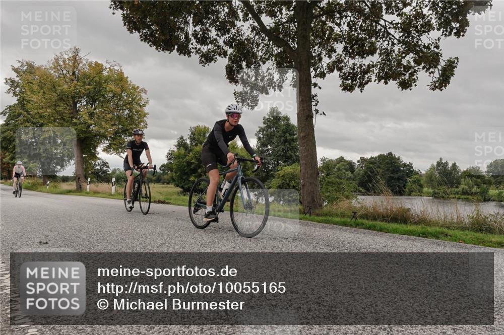 30.08.2026 - Elbe Triathlon Hamburg Michael Burmester http://msf.ph/oto/10055165 30.08.2026 11:26:17 Radfahren 1365, 1386, 1410, 1417, 1708 meine-sportfotos.de