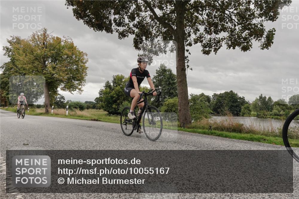 30.08.2026 - Elbe Triathlon Hamburg Michael Burmester http://msf.ph/oto/10055167 30.08.2026 11:26:18 Radfahren 1365, 1386, 1410, 1417, 1708 meine-sportfotos.de