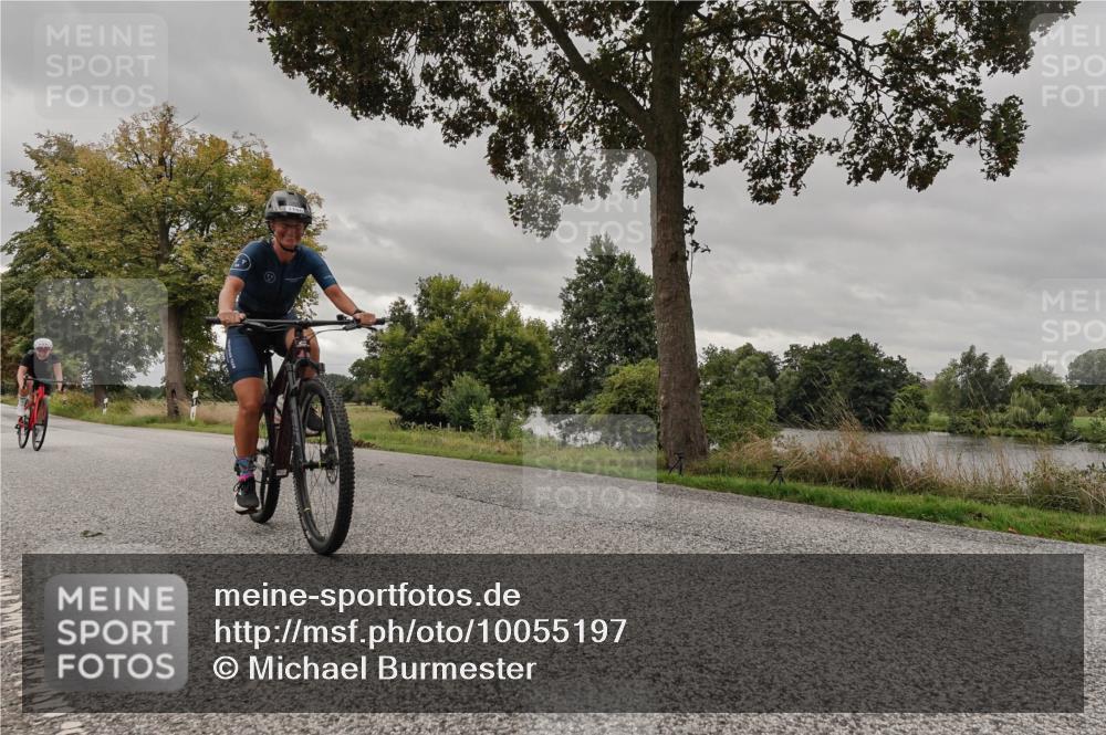 30.08.2026 - Elbe Triathlon Hamburg Michael Burmester http://msf.ph/oto/10055197 30.08.2026 11:27:00 Radfahren 1190, 1398, 1399, 1463 meine-sportfotos.de