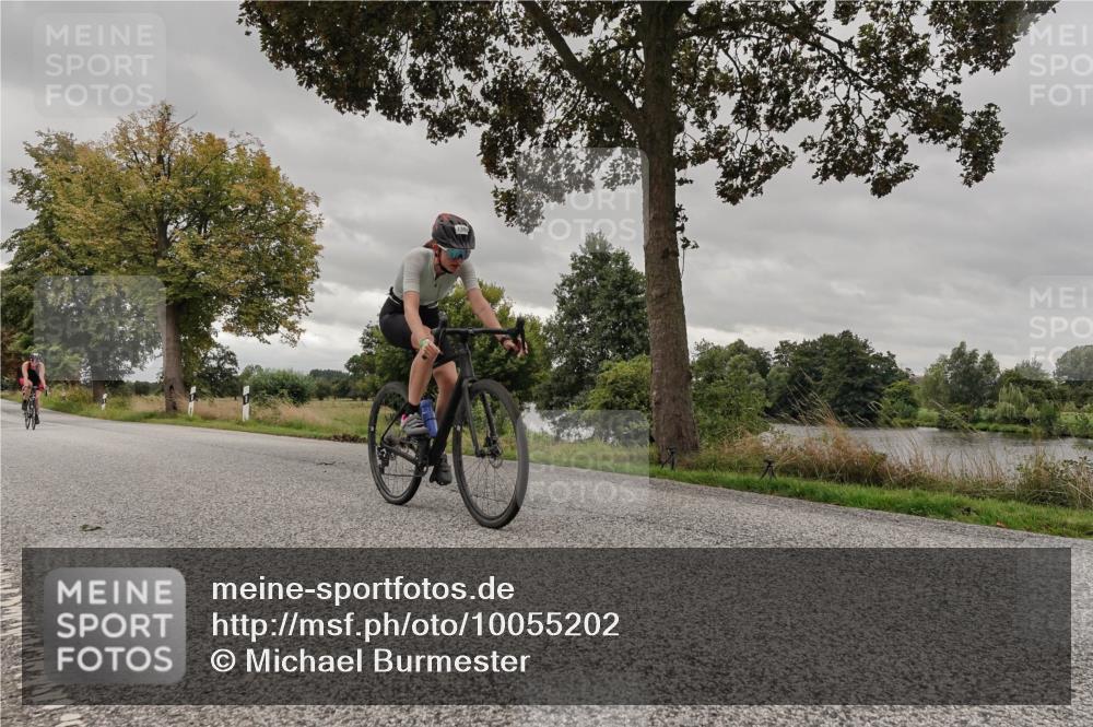 30.08.2026 - Elbe Triathlon Hamburg Michael Burmester http://msf.ph/oto/10055202 30.08.2026 11:27:05 Radfahren 1398, 1463 meine-sportfotos.de