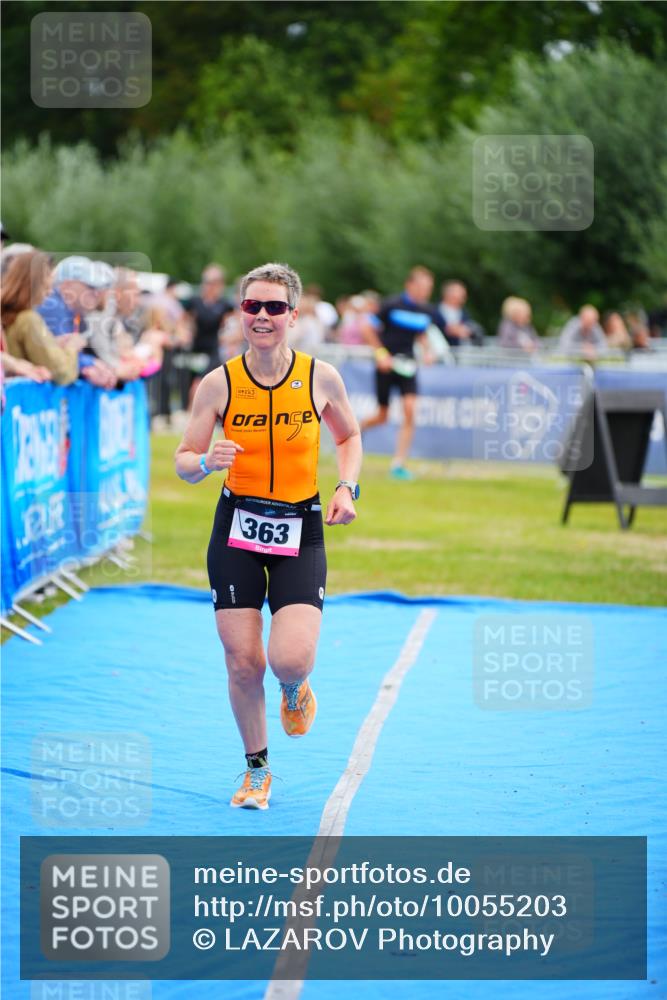 30.08.2026 - Elbe Triathlon Hamburg LAZAROV Photography http://msf.ph/oto/10055203 30.08.2026 11:02:12 Ziel 363, 732 meine-sportfotos.de