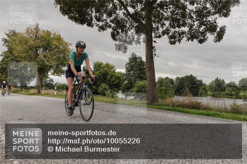 30.08.2026 - Elbe Triathlon Hamburg Michael Burmester http://msf.ph/oto/10055226 30.08.2026 11:27:48 Radfahren 1366, 1457, 1458, 1652, 1657, 1661, 1704, 1711 meine-sportfotos.de