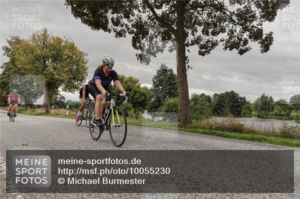 30.08.2026 - Elbe Triathlon Hamburg Michael Burmester http://msf.ph/oto/10055230 30.08.2026 11:27:50 Radfahren 1366, 1458, 1652, 1661, 1704, 1711 meine-sportfotos.de