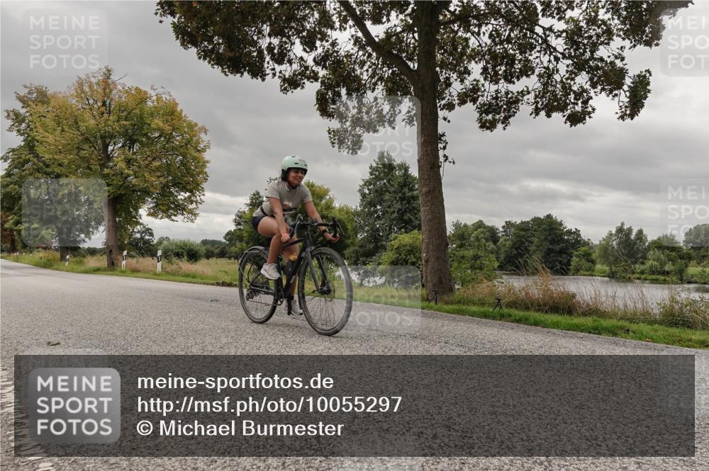 30.08.2026 - Elbe Triathlon Hamburg Michael Burmester http://msf.ph/oto/10055297 30.08.2026 11:29:44 Radfahren 1476, 1581 meine-sportfotos.de