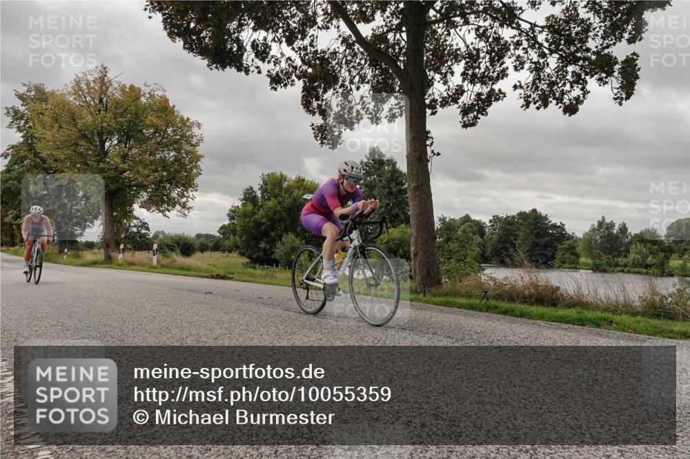 30.08.2026 - Elbe Triathlon Hamburg Michael Burmester http://msf.ph/oto/10055359 30.08.2026 11:31:56 Radfahren 1550, 1560, 1561 meine-sportfotos.de