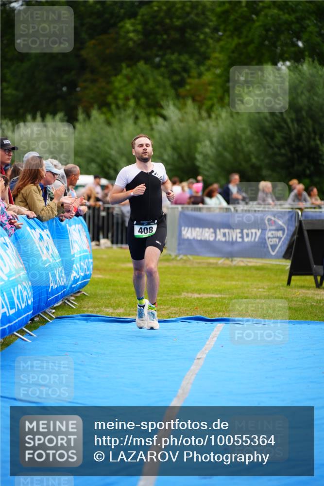 30.08.2026 - Elbe Triathlon Hamburg LAZAROV Photography http://msf.ph/oto/10055364 30.08.2026 11:02:59 Ziel 408 meine-sportfotos.de