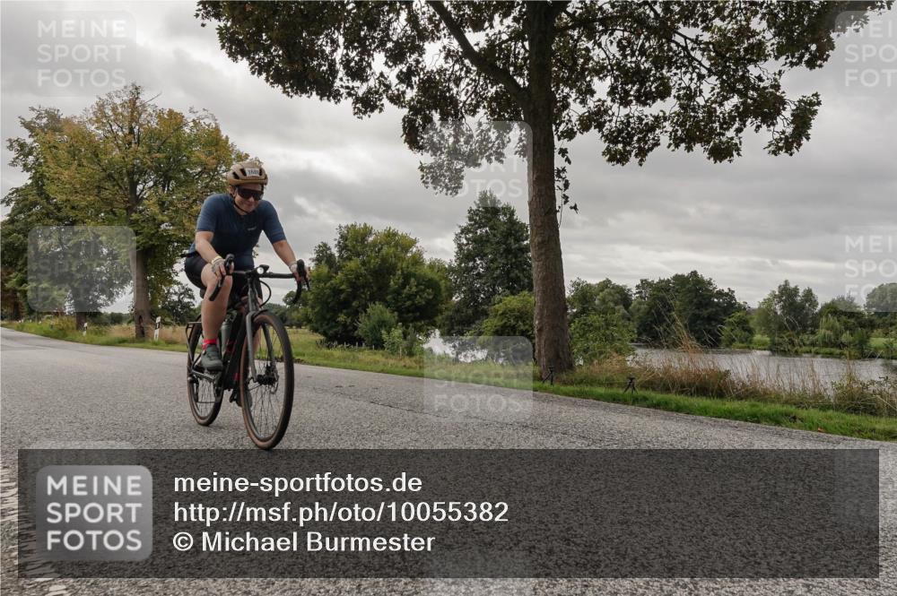 30.08.2026 - Elbe Triathlon Hamburg Michael Burmester http://msf.ph/oto/10055382 30.08.2026 11:32:37 Radfahren 1538, 1677, 1686 meine-sportfotos.de