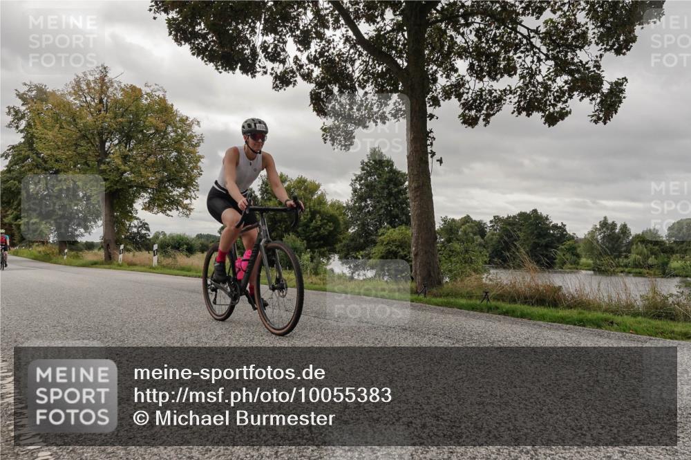 30.08.2026 - Elbe Triathlon Hamburg Michael Burmester http://msf.ph/oto/10055383 30.08.2026 11:32:41 Radfahren 1538, 1677 meine-sportfotos.de