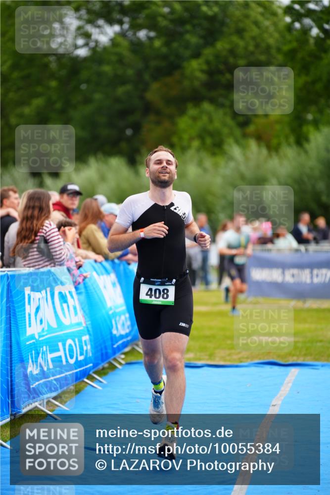 30.08.2026 - Elbe Triathlon Hamburg LAZAROV Photography http://msf.ph/oto/10055384 30.08.2026 11:03:01 Ziel 408 meine-sportfotos.de