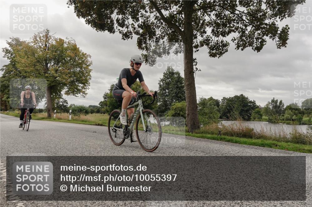 30.08.2026 - Elbe Triathlon Hamburg Michael Burmester http://msf.ph/oto/10055397 30.08.2026 11:33:33 Radfahren 835, 1547 meine-sportfotos.de