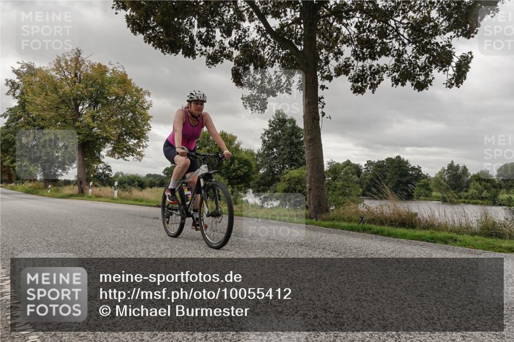 30.08.2026 - Elbe Triathlon Hamburg Michael Burmester http://msf.ph/oto/10055412 30.08.2026 11:34:13 Radfahren 1642, 1666, 1691 meine-sportfotos.de