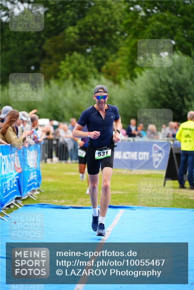 30.08.2026 - Elbe Triathlon Hamburg LAZAROV Photography http://msf.ph/oto/10055467 30.08.2026 11:03:55 Ziel 483, 531, 642, 664 meine-sportfotos.de