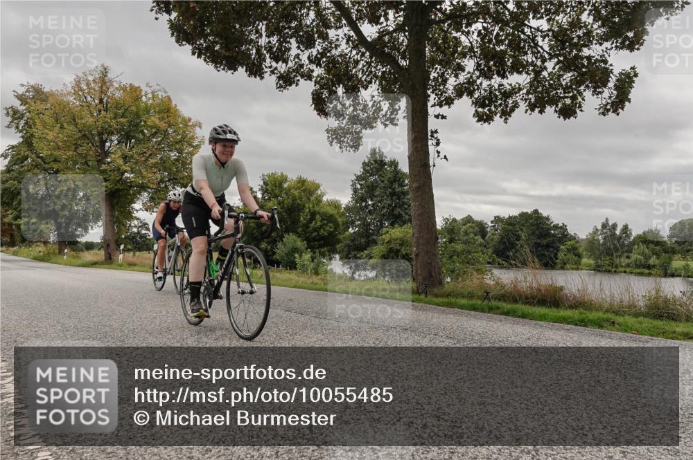 30.08.2026 - Elbe Triathlon Hamburg Michael Burmester http://msf.ph/oto/10055485 30.08.2026 11:37:13 Radfahren 1485, 1553, 1649 meine-sportfotos.de