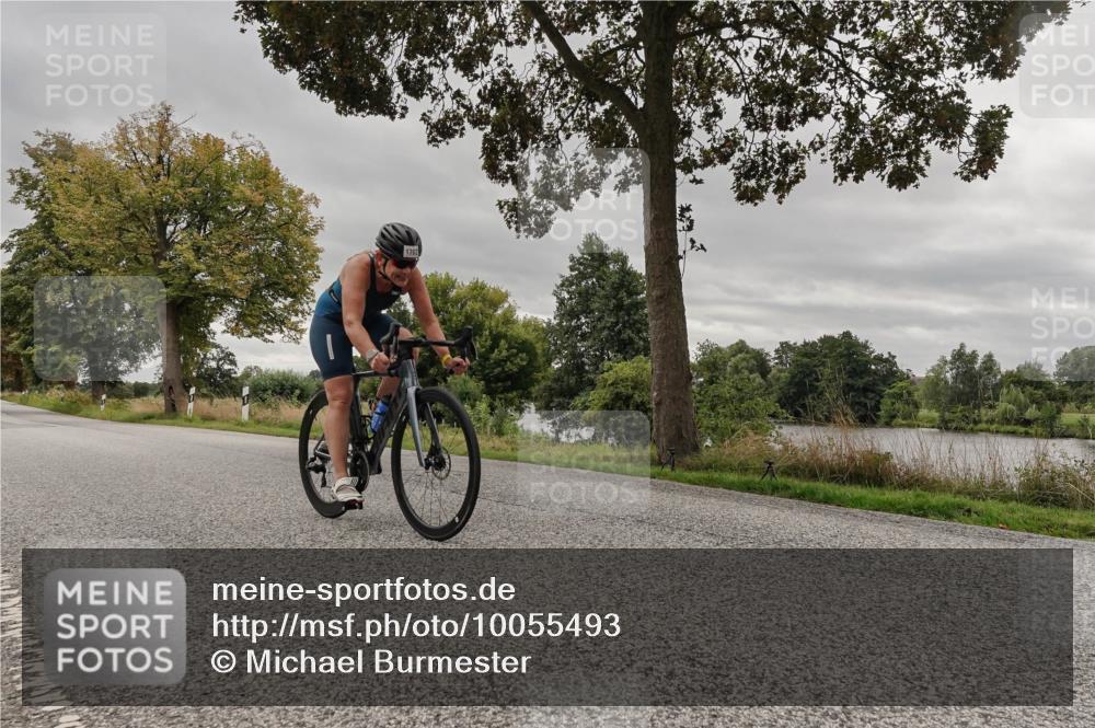 30.08.2026 - Elbe Triathlon Hamburg Michael Burmester http://msf.ph/oto/10055493 30.08.2026 11:37:49 Radfahren 1495, 1521, 1702 meine-sportfotos.de