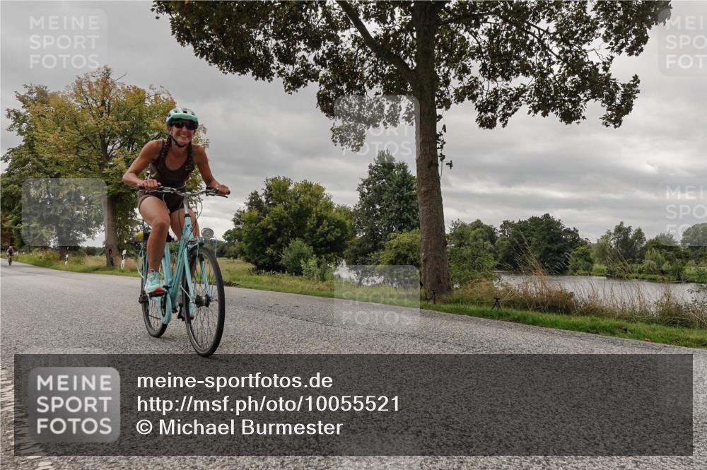 30.08.2026 - Elbe Triathlon Hamburg Michael Burmester http://msf.ph/oto/10055521 30.08.2026 11:38:33 Radfahren 1465, 1626, 1633 meine-sportfotos.de