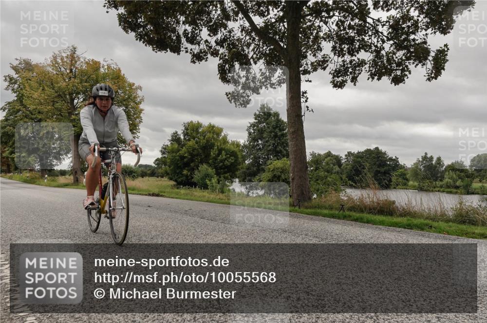 30.08.2026 - Elbe Triathlon Hamburg Michael Burmester http://msf.ph/oto/10055568 30.08.2026 11:40:11 Radfahren 1537, 1582 meine-sportfotos.de