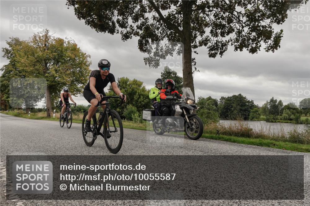 30.08.2026 - Elbe Triathlon Hamburg Michael Burmester http://msf.ph/oto/10055587 30.08.2026 11:42:00 Radfahren 1665, 1690 meine-sportfotos.de