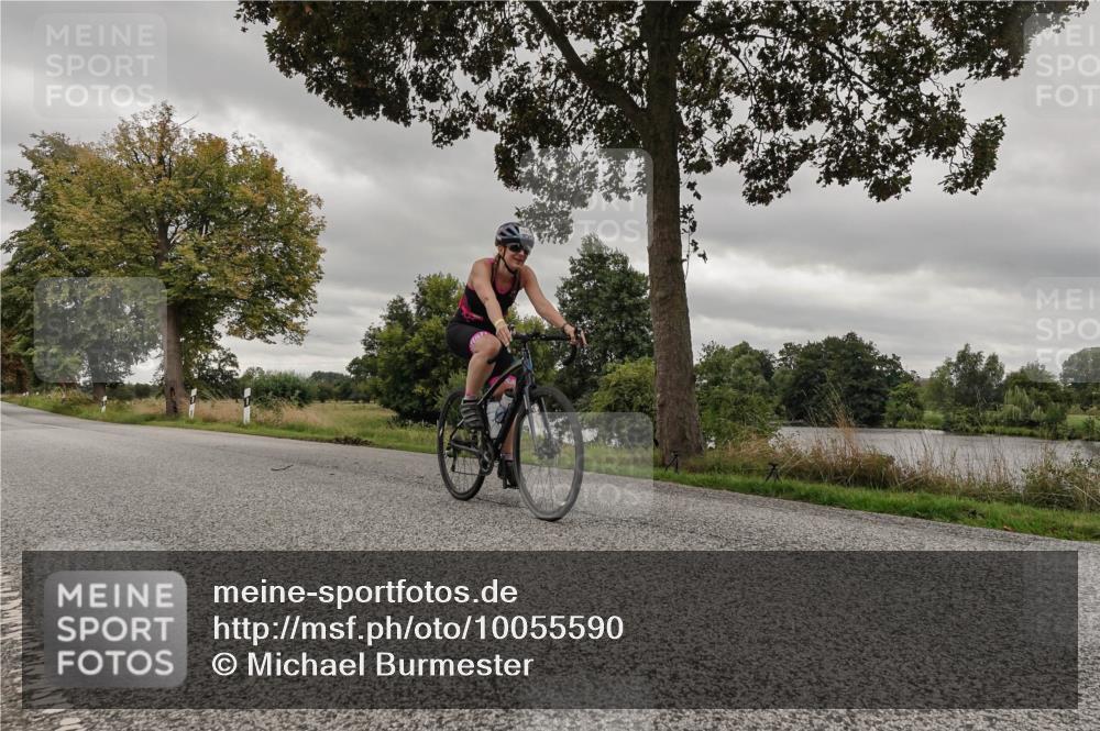 30.08.2026 - Elbe Triathlon Hamburg Michael Burmester http://msf.ph/oto/10055590 30.08.2026 11:42:01 Radfahren 1665, 1690 meine-sportfotos.de