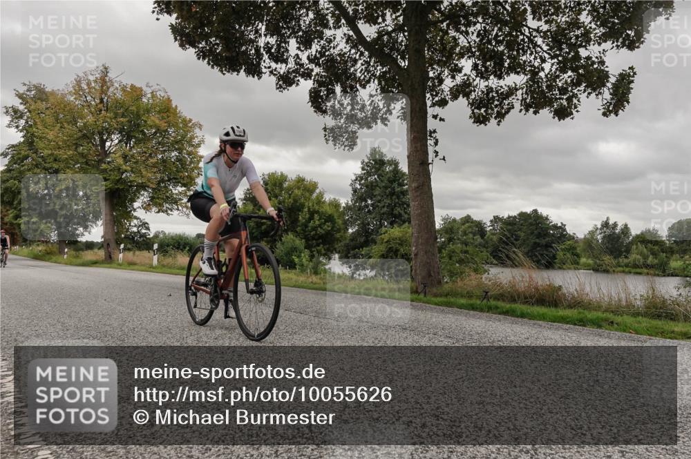 30.08.2026 - Elbe Triathlon Hamburg Michael Burmester http://msf.ph/oto/10055626 30.08.2026 11:44:40 Radfahren 1602, 1698 meine-sportfotos.de