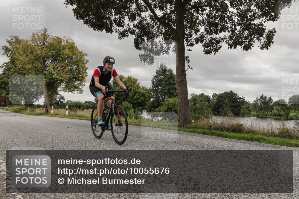 30.08.2026 - Elbe Triathlon Hamburg Michael Burmester http://msf.ph/oto/10055676 30.08.2026 11:47:34 Radfahren 1616 meine-sportfotos.de