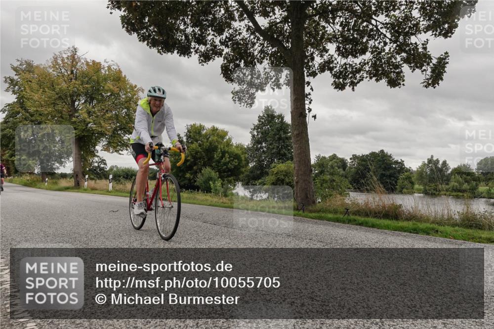 30.08.2026 - Elbe Triathlon Hamburg Michael Burmester http://msf.ph/oto/10055705 30.08.2026 11:50:31 Radfahren 1605, 1717, 1720 meine-sportfotos.de